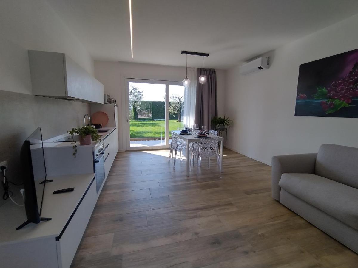 La Rondinella Apartments Бардолино Экстерьер фото
