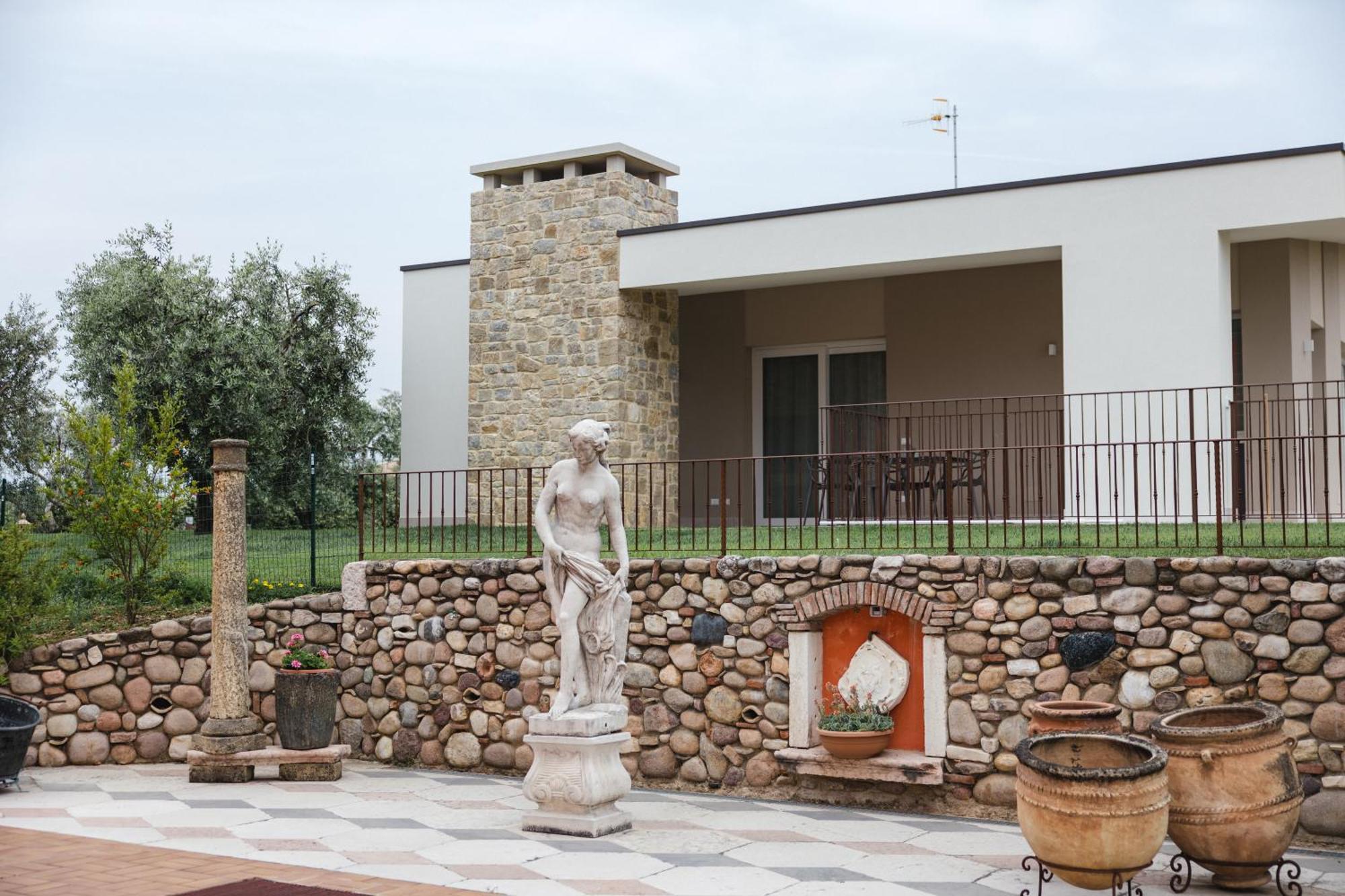 La Rondinella Apartments Бардолино Экстерьер фото